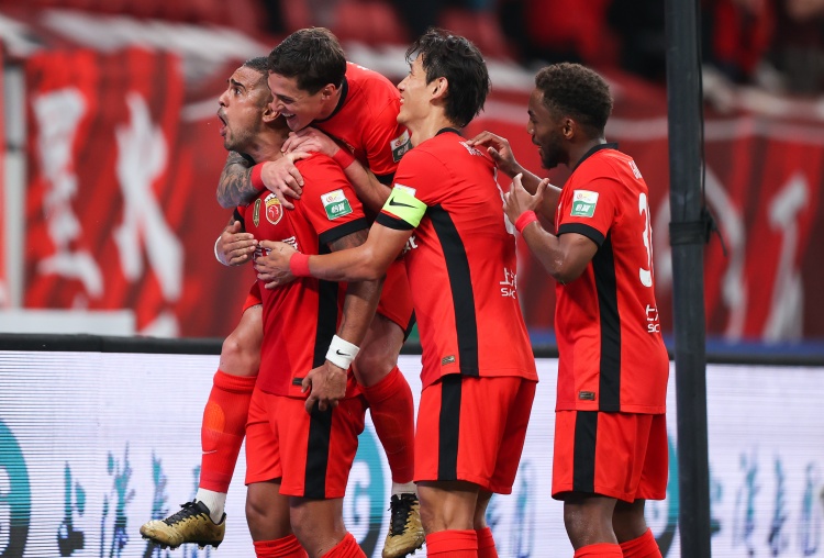 广发体育官网-海港全队结束多哈冬训返回国内，热身赛两战泽尼特共丢10球